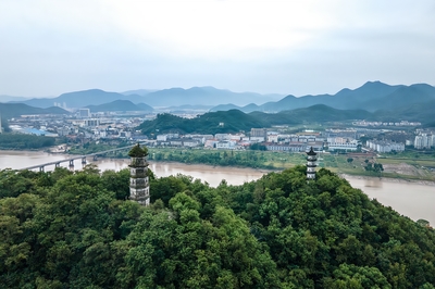 臨海最奇特的山 高百余米坐擁四座古塔，藏臺(tái)州唯一元塔